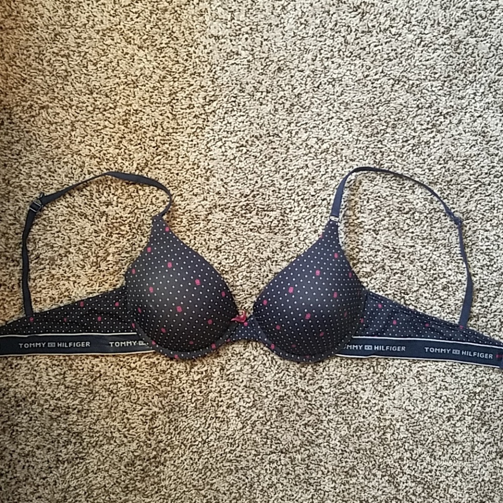 Tommy Hilfiger Bra.